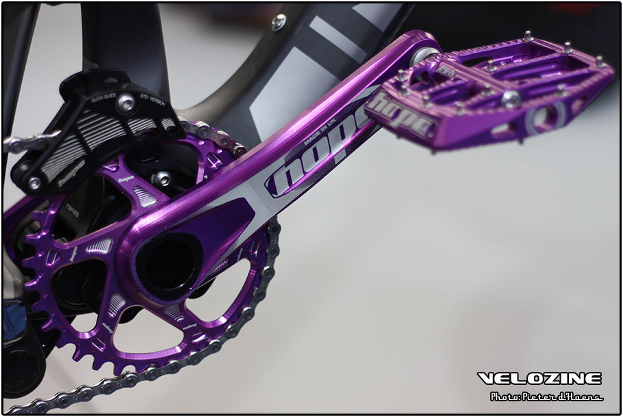 EB14-day1_HoopCranks