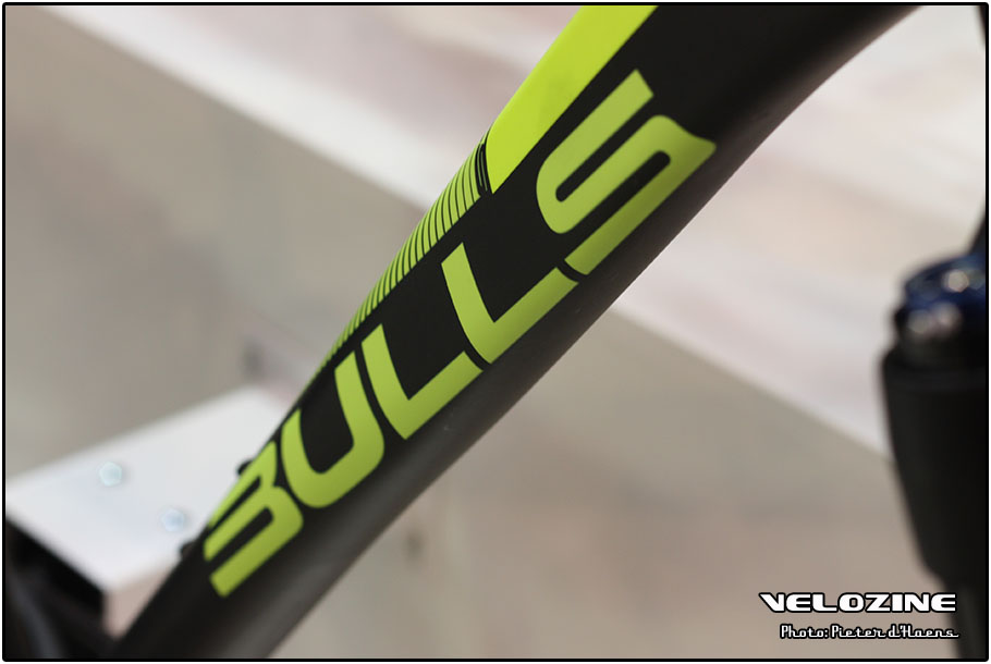 EB14-day3_NeoGeelZwartBullsII