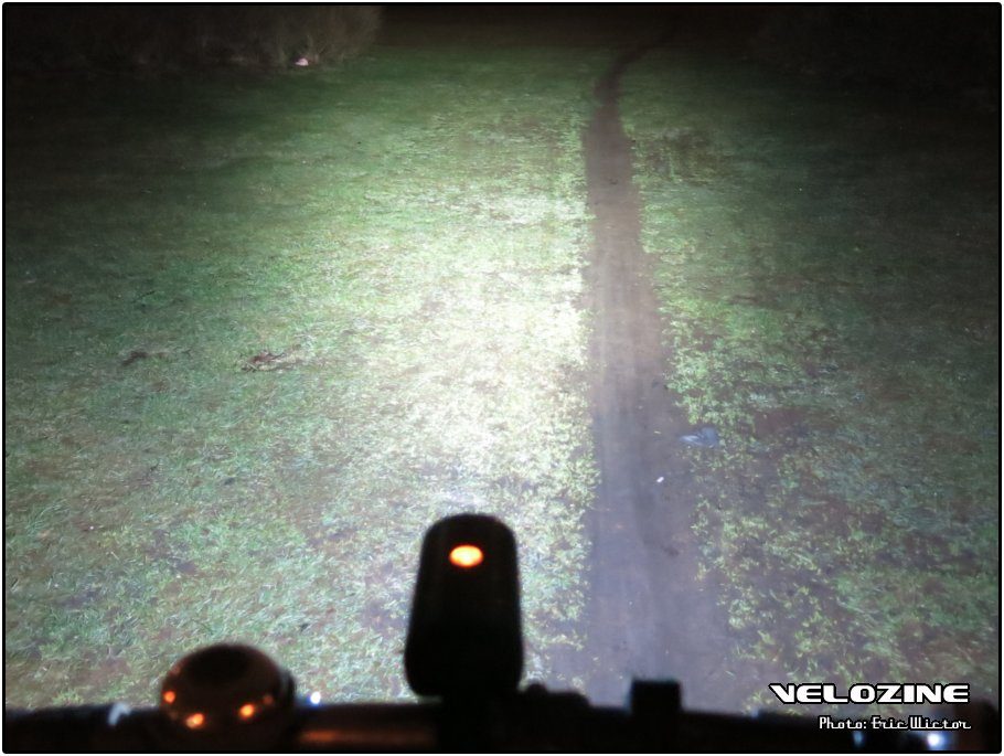 Lezyne_Deca_Drive_XXL_night__1_VZ