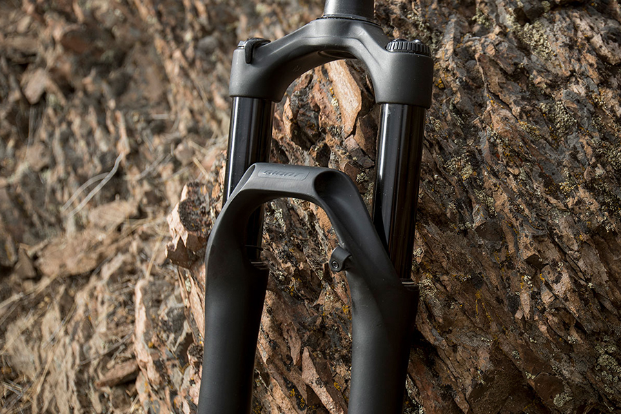 Crest: Geveerde voorvorken van Giant! - Velozine