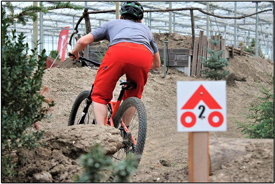 Indoor Mountainbike - Trails naar keuze