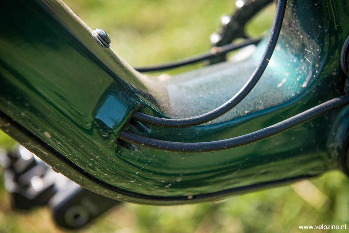 Cannondale Habit Carbon 3 Trailbike – Fraaie kabeldoorvoer bij de bracket…
