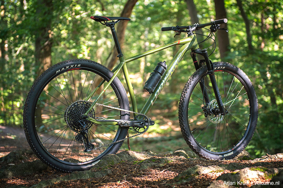 Lapierre Prorace 4.9 hardtail 2021