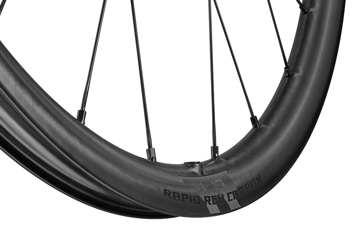 Fulcrum Rapid Red Carbon wielen