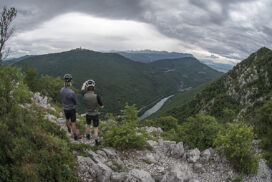 Reizen | Brda, Slovenië: gravelbiken langs de frontlinie