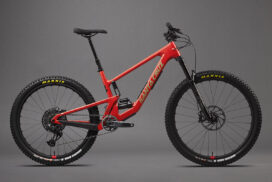 Santa Cruz 5010 2023: Speelse mullet-bike