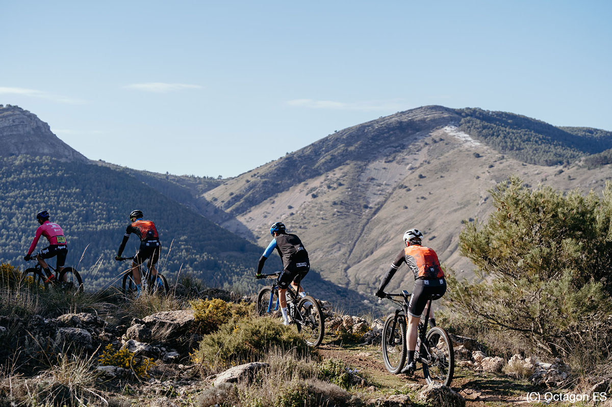 Andalucia Bike Race 2023: 6 dagen mountainbiken in Zuid-Spanje