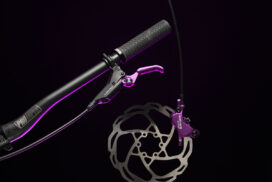 Purple Hayes Dominion A4 schijfremmen