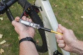 Lezyne_DigitalShockDrive_b