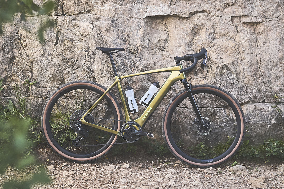 2026 Trek Checkpoint+ SL AXS 7 – De Checkpoint Plus e-gravelbike met TQ HPR60 middenmotor