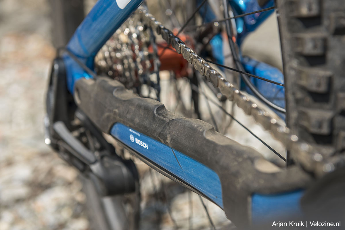 Cube Stereo Hybrid One44