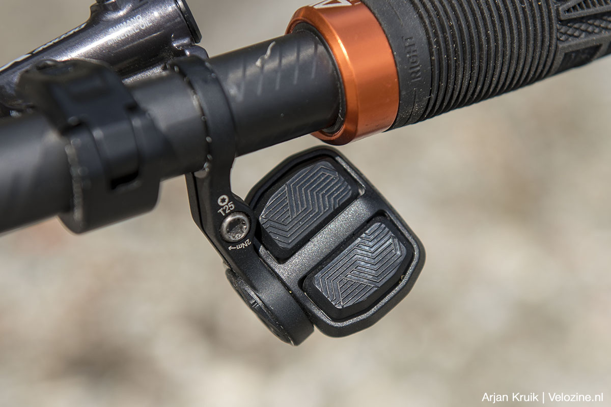 Cube Stereo Hybrid One44