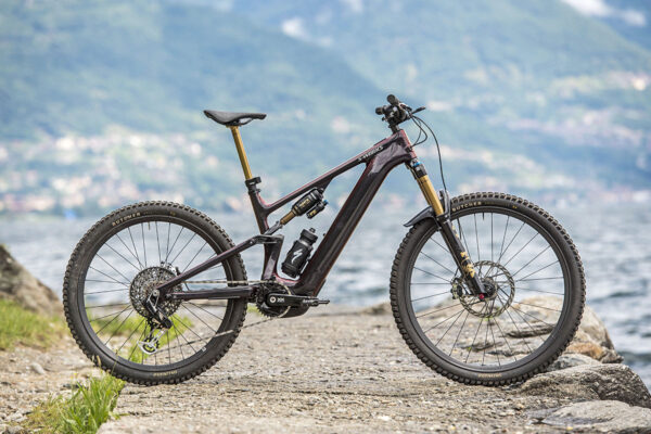 Test | Specialized S-Works Turbo Levo 4: Meer power, meer accu, meer potentie Specialized Turbo Levo 4