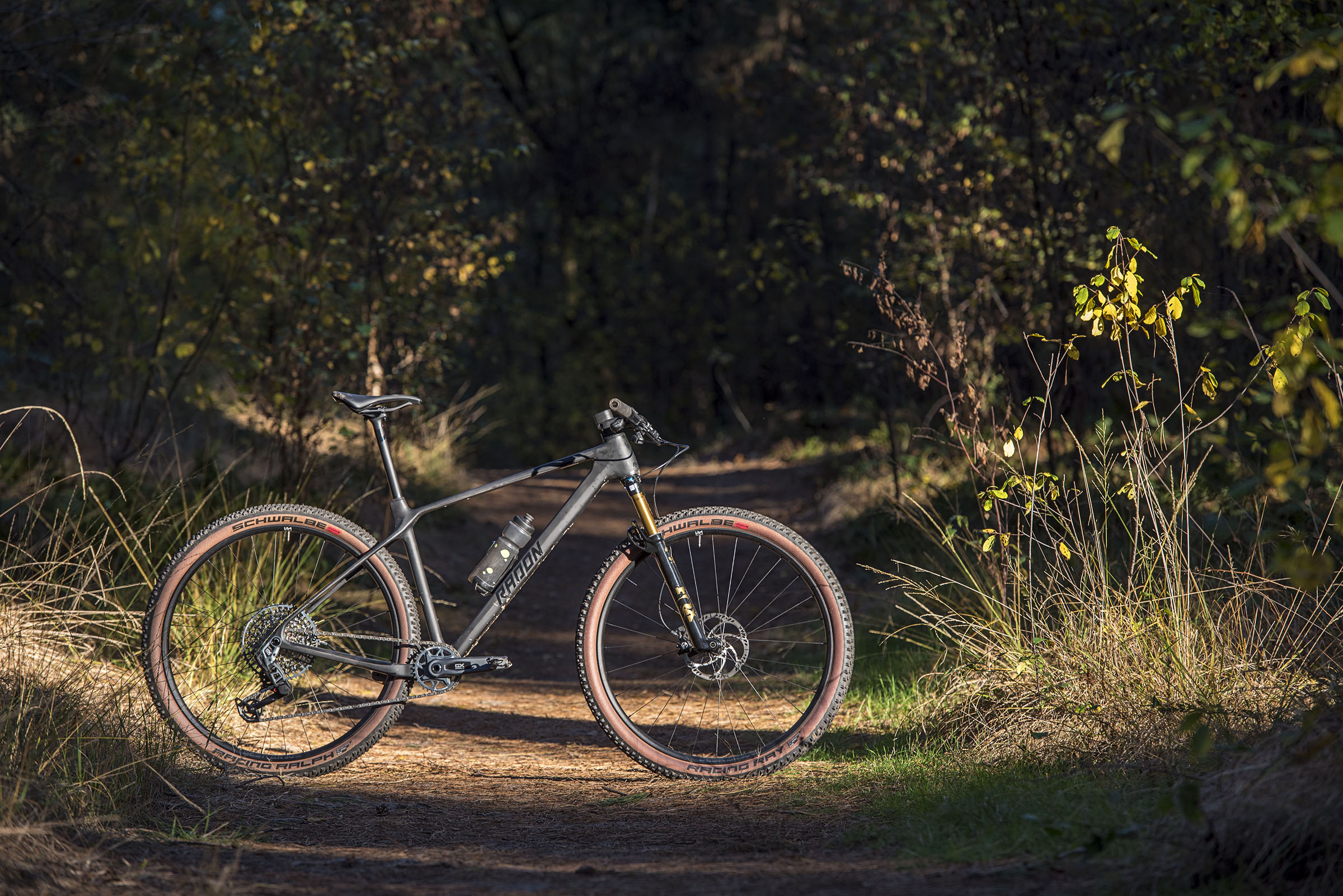 Radon Jealous 9.0 2025 carbon hardtail getest