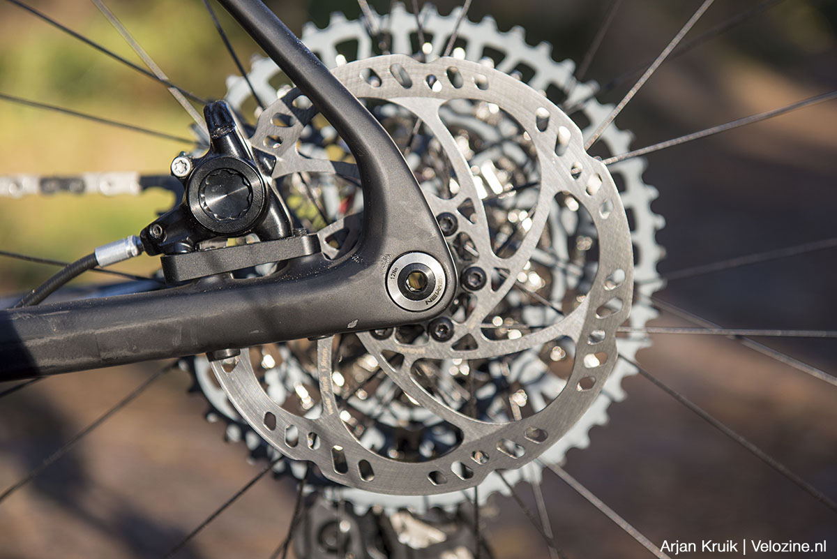 Radon Jealous carbon hardtail