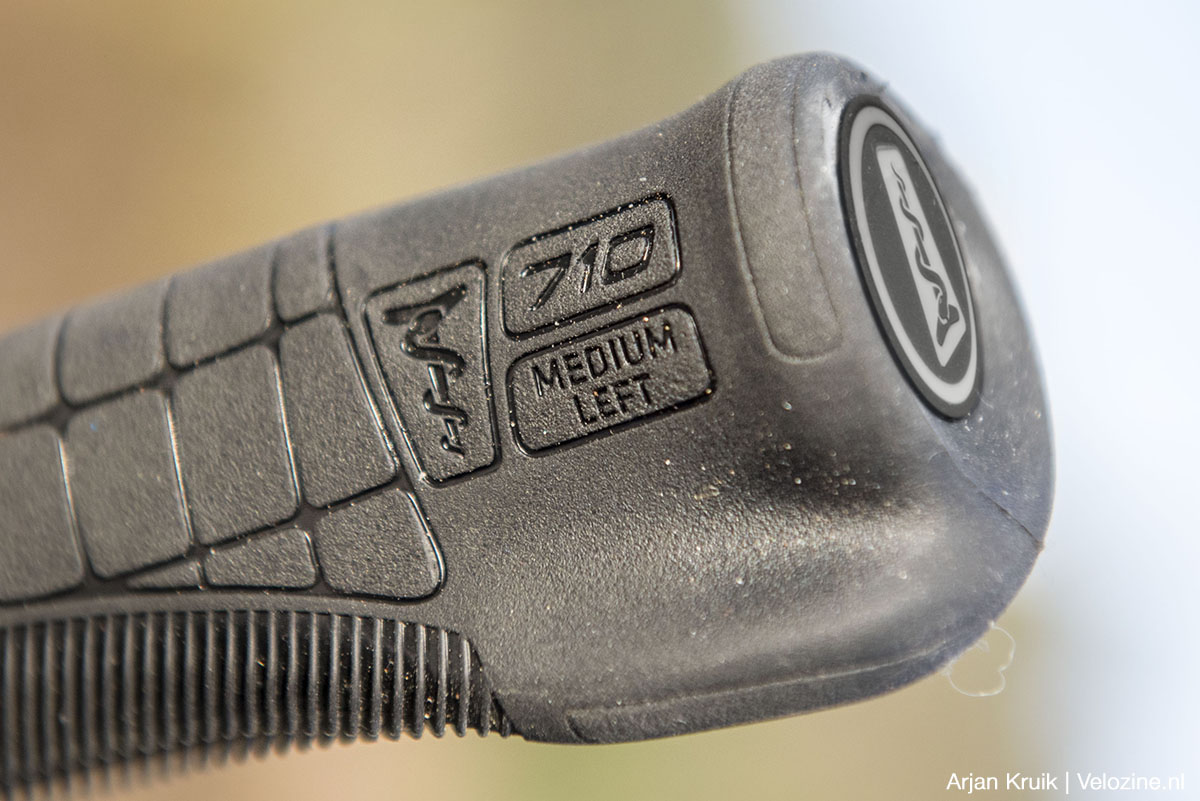 Test | SQlab 710 2.0: mtb-handvatten met minivleugels