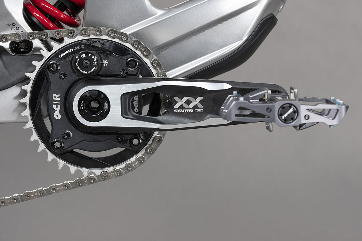 Sram XX DH cranks met Ochain demper