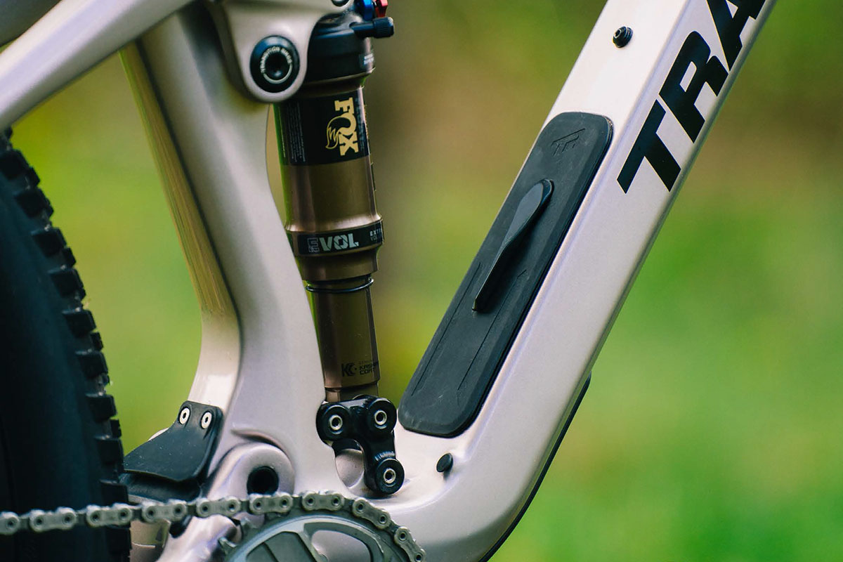 Transition Spur Carbon 2026