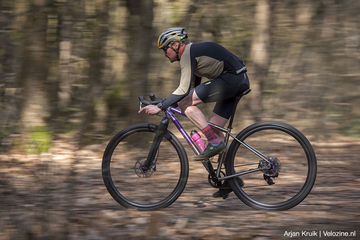 Unpaved Vedder 32 inch gravelbike prototype titanium frame