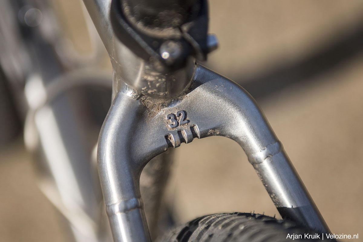 Unpaved Vedder 32 inch wielen gravelbike