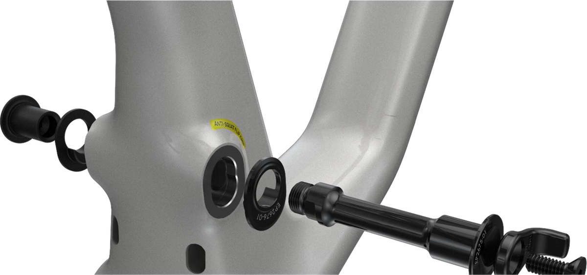 Canyon Lux Word Cup CFR anti-squat flip chip