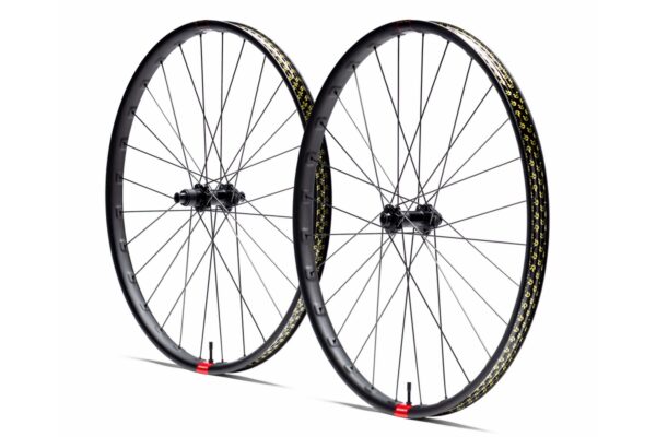 Reserve Wheels 30|XC SL carbon wielen