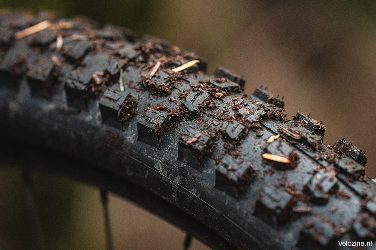 Schwalbe vervangt Nobby Nic met de Romy met normaal én met radiaal karkas