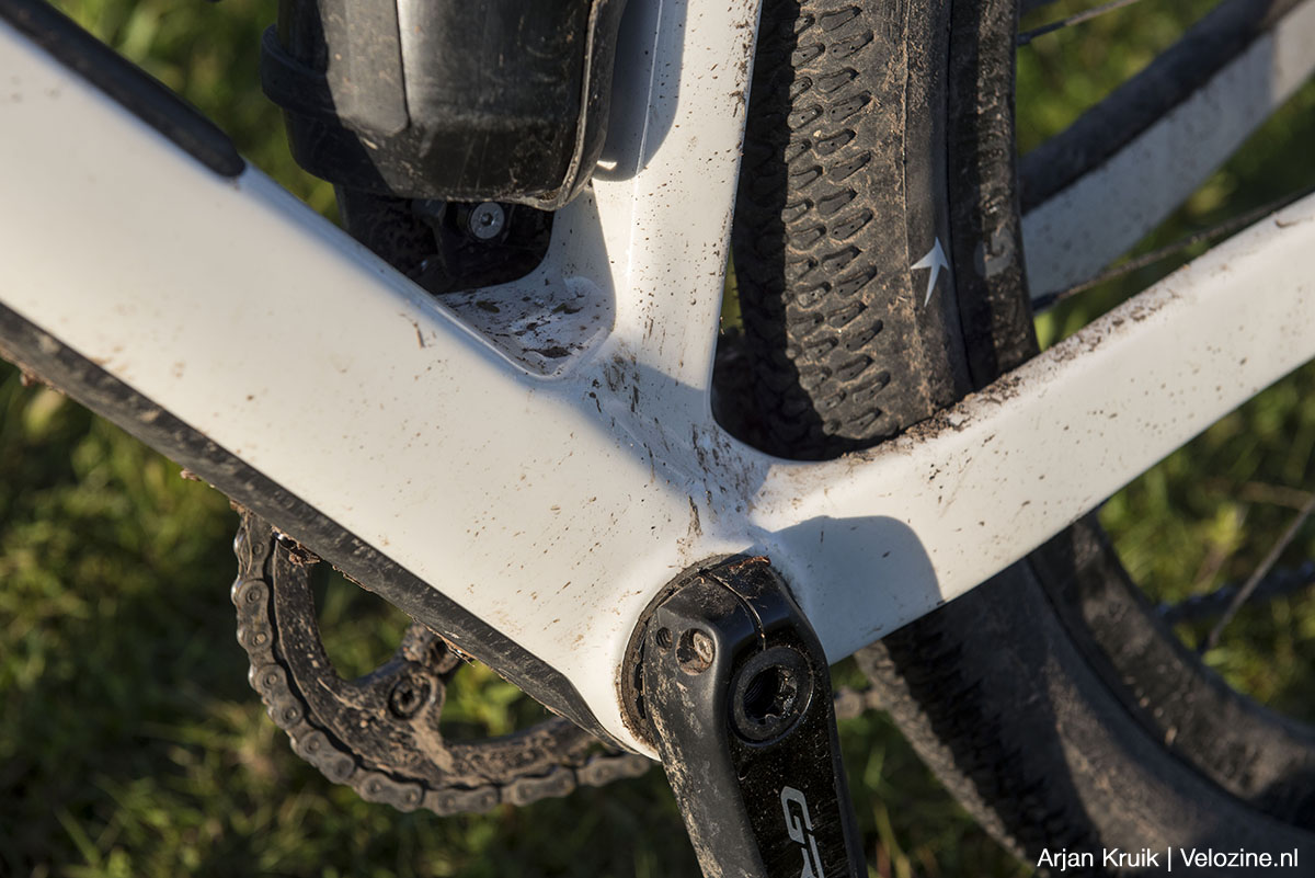 Rose Backroad Unsupported gravelbike