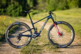 Breken met conventie: Lapierre introduceert nieuwe xc-fullsuspension XR met verticale demper Lapierre XR 2026 xc-fullsuspension