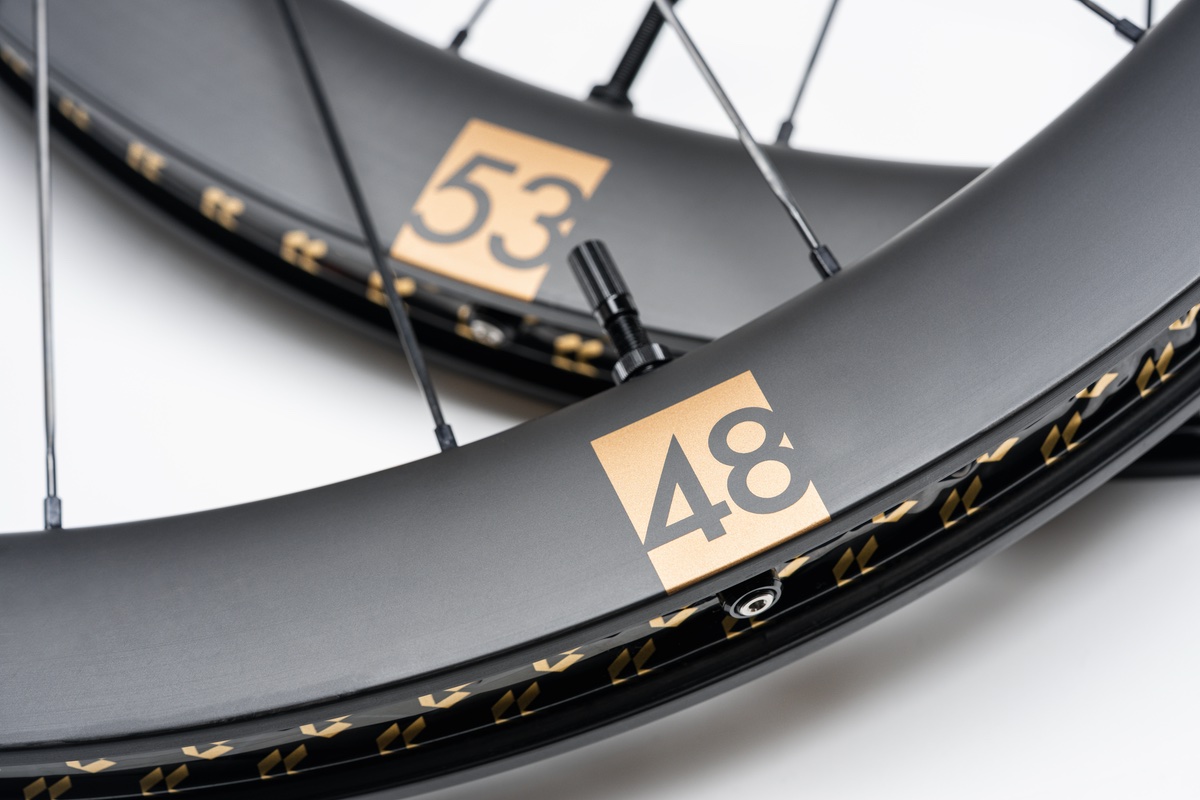 Reserve 48 en 53 GR velgen close-up