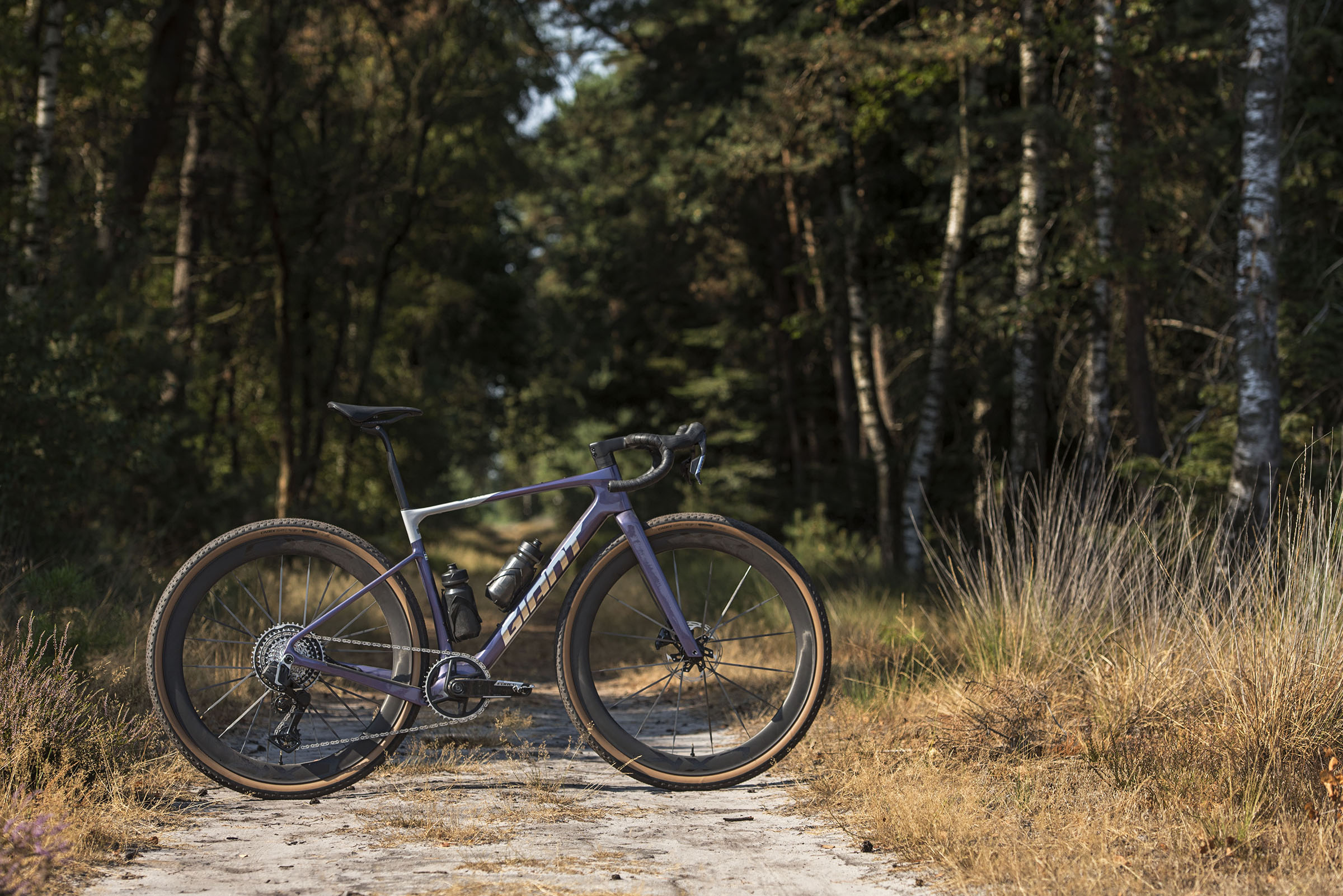 Giant Revolt Advanced SL gravelracer